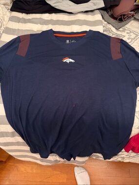 Denver Broncos Team Issued Nike Shirt